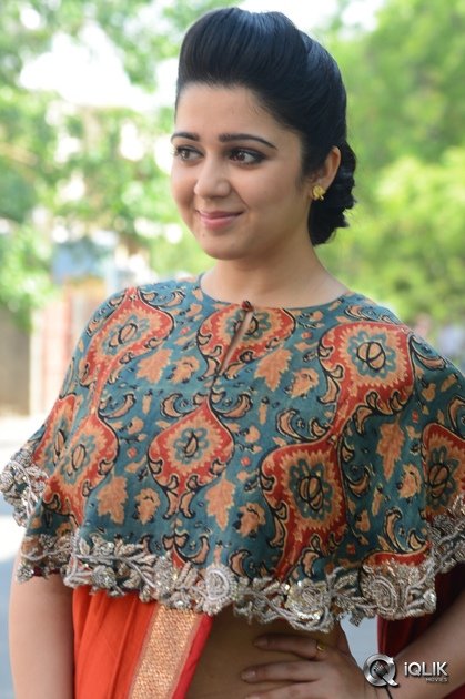 Charmme-Kaur-at-Jyothi-Lakshmi-Book-Launch
